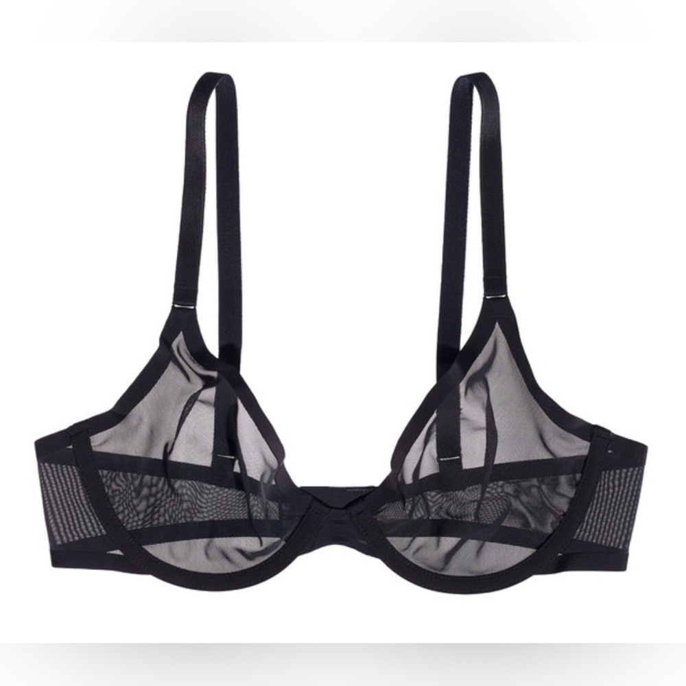 CUUP The Plunge Bra Sz 32F *NWOT*